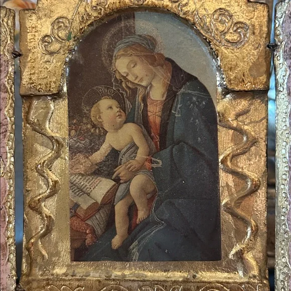 Gold and Pink Madonna and Child Florentine Triptych Icon - Picture 2 of 6